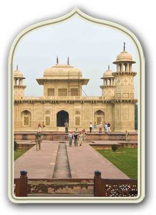 Pacchetti Viaggio India Taj Mahal